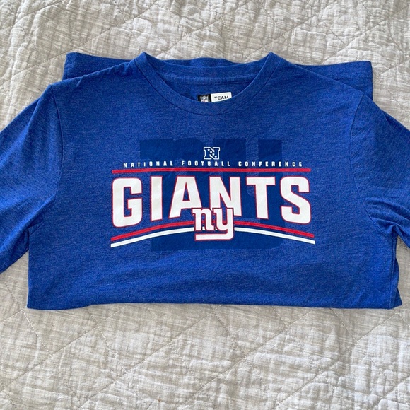 Nike New York Giants NFL t-shirt. Never worn. Perfect condition! - Picture 1 of 3